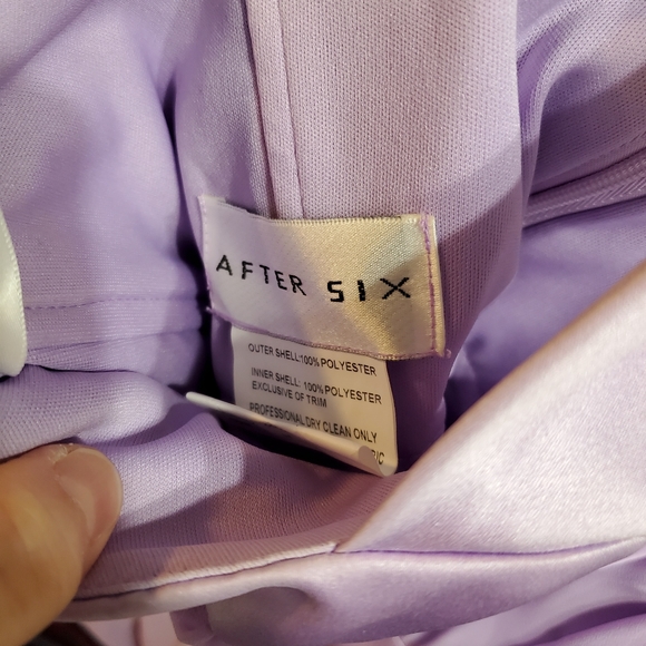 **SOLD** Lavender Floor Length Dress - Picture 4 of 4